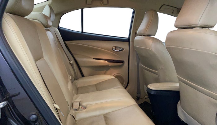 2018 Toyota YARIS VX CVT, Petrol, Automatic, 46,566 km, Right Side Rear Door Cabin