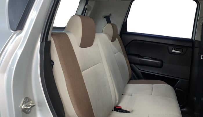 2019 Maruti New Wagon-R VXI 1.2, Petrol, Manual, 53,288 km, Right Side Rear Door Cabin