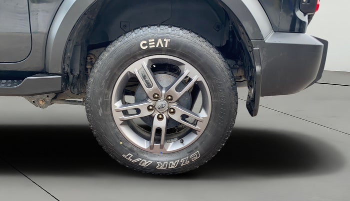 2021 Mahindra Thar LX D AT 4WD HT, Diesel, Automatic, 85,850 km, Left Rear Wheel