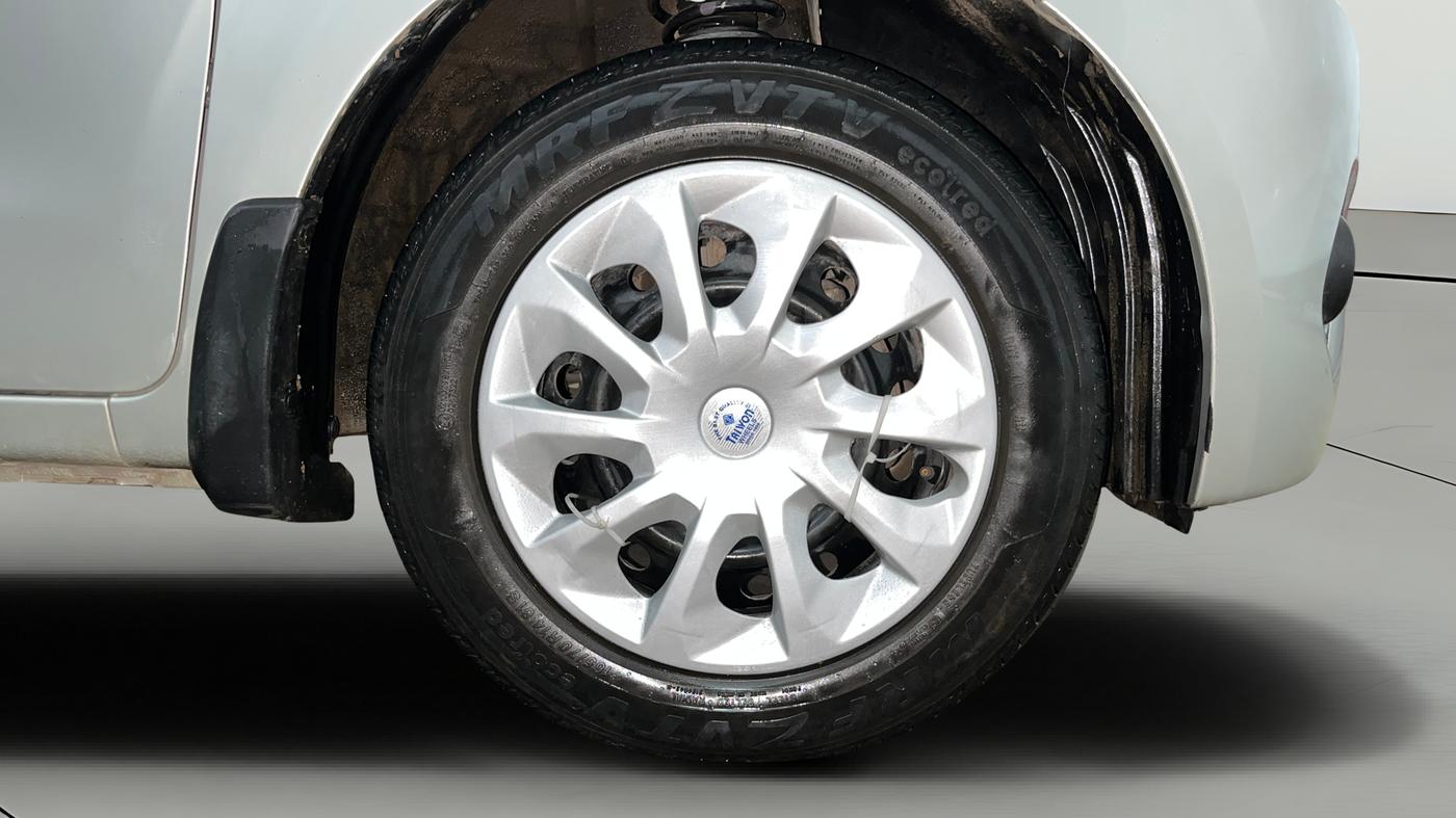 2023 Maruti New Wagon-R VXI CNG 1.0, CNG, Manual, 27,733 km, Right Front Wheel