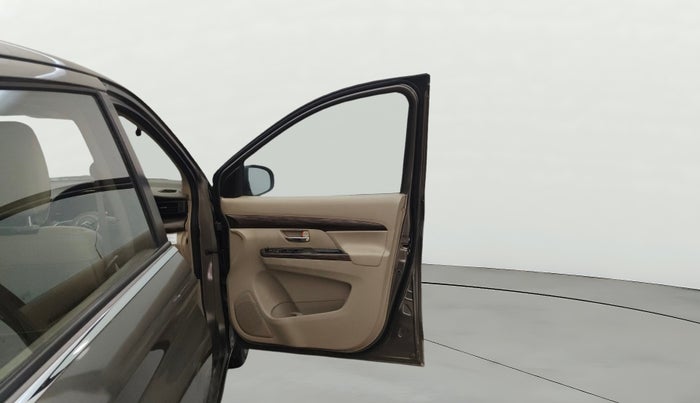 2021 Maruti Ertiga VXI CNG, CNG, Manual, 66,315 km, RHS Front Door