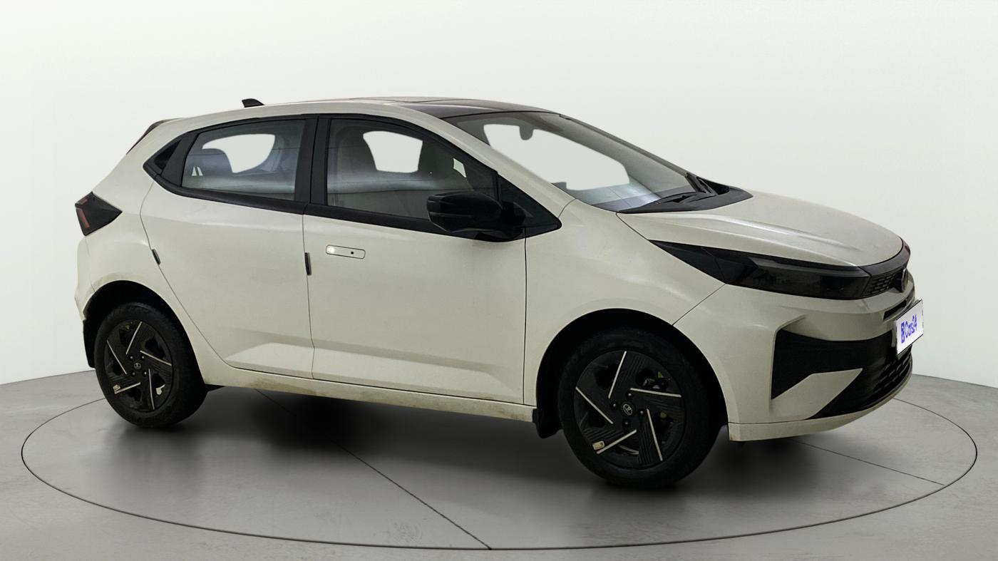 2026 Tata ALTROZ Accomplished S Petrol 6DCT, Petrol, Automatic, 6,892 km, SRP