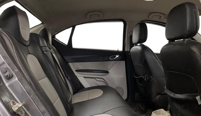 2022 Tata TIGOR XZ PLUS CNG, CNG, Manual, 1,00,828 km, Right Side Rear Door Cabin
