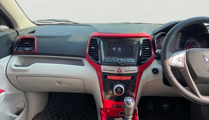 2023 Mahindra XUV300 W8 (O) 1.2 PETROL, Petrol, Manual, 13,938 km, Air Conditioner