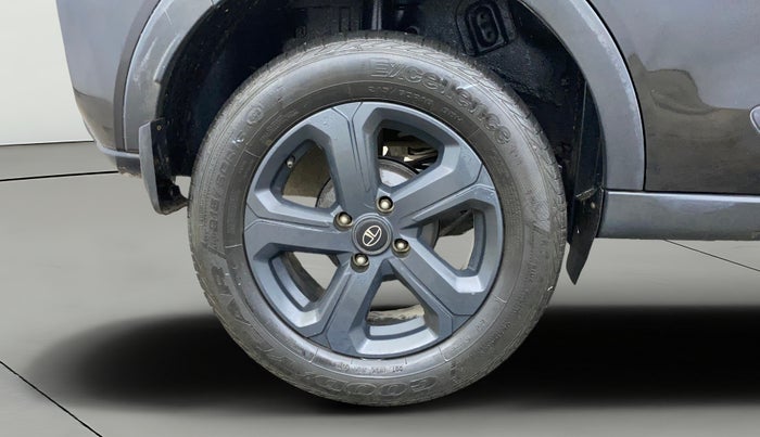 2021 Tata NEXON XZ PLUS PETROL DARK EDITION, Petrol, Manual, 64,254 km, Right Rear Wheel