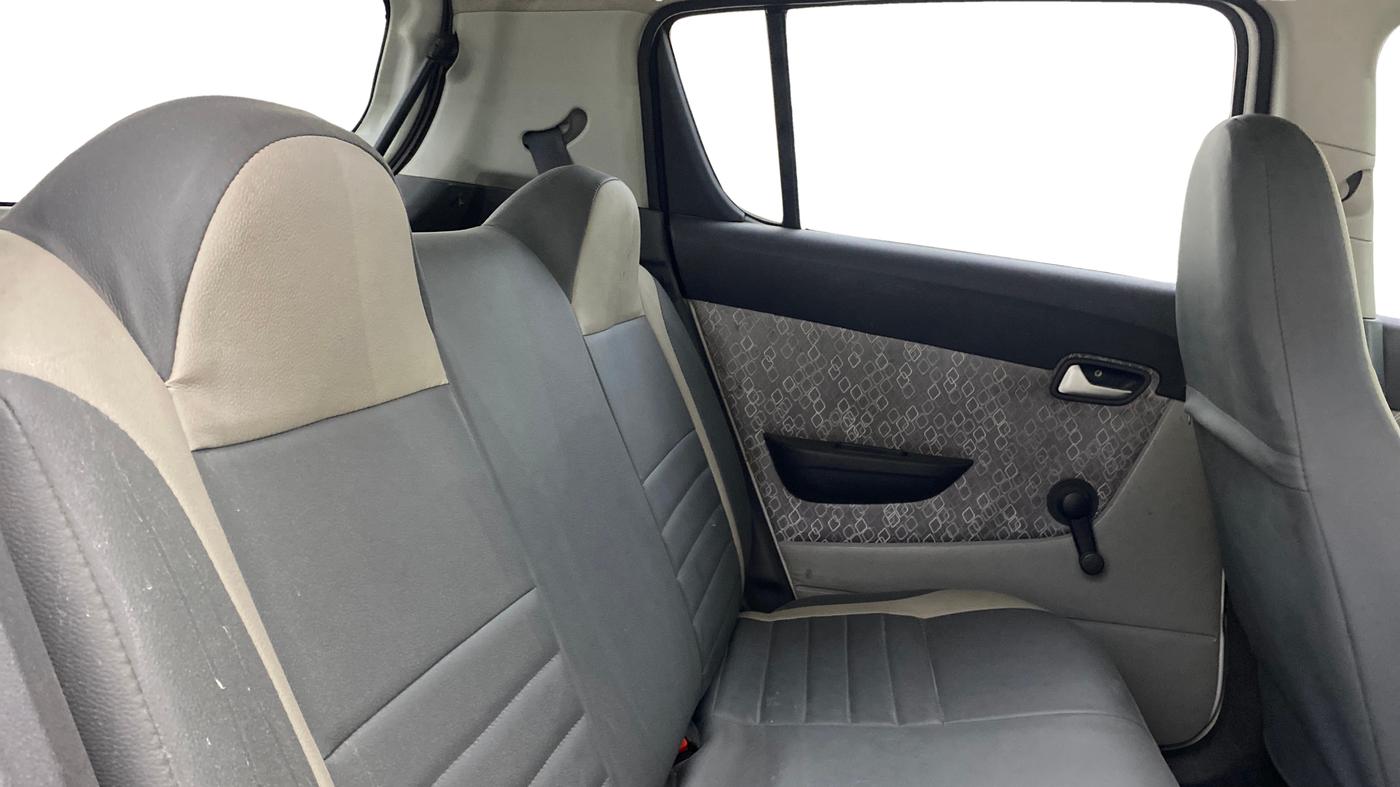 2017 Maruti Alto 800 LXI, Petrol, Manual, 24,987 km, Right Side Rear Door Cabin