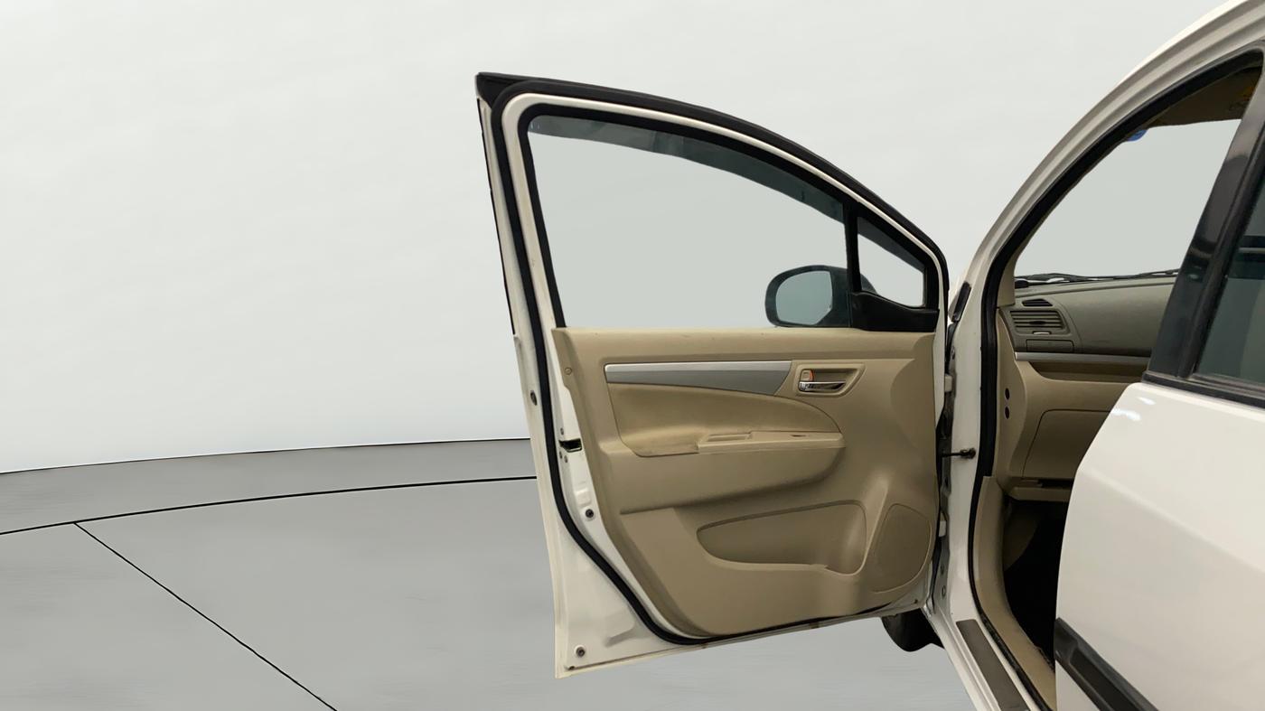 2018 Maruti Ertiga ZDI SHVS, Diesel, Manual, 79,225 km, LHS Front Door