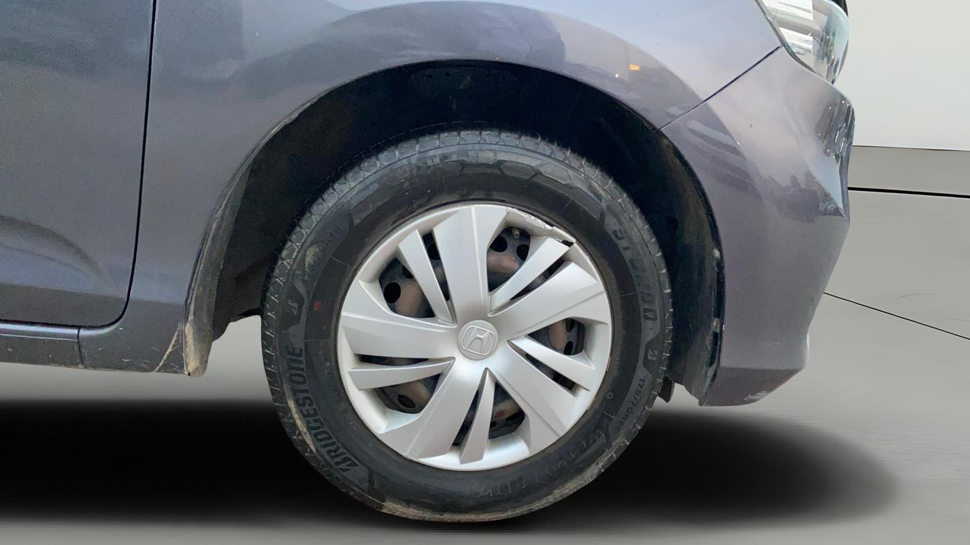 2019 Honda Amaze 1.2L I-VTEC S, Petrol, Manual, 1,46,770 km, Right Front Wheel