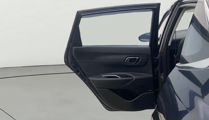 2022 Hyundai NEW I20 ASTA 1.2 MT, Petrol, Manual, 22,871 km, LHS Rear Door