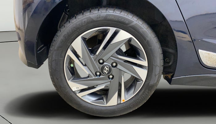 2022 Hyundai NEW I20 ASTA 1.2 MT, Petrol, Manual, 22,871 km, Right Rear Wheel