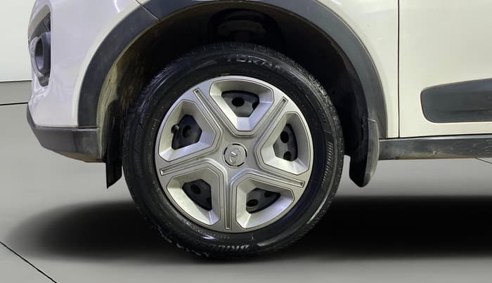 2020 Tata NEXON XM DIESEL, Diesel, Manual, 75,629 km, Left Front Wheel