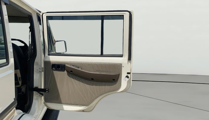 2023 Mahindra Bolero B6, Diesel, Manual, 35,406 km, RHS Rear Door