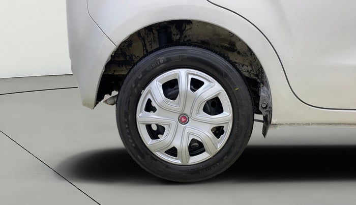 2022 Maruti New Wagon-R VXI CNG 1.0, CNG, Manual, 68,865 km, Right Rear Wheel