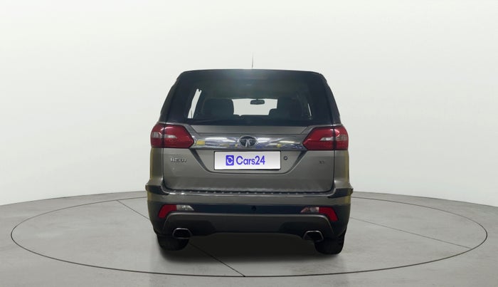 2017 Tata Hexa XT 4X2 7 STR, Diesel, Manual, 1,35,773 km, Back/Rear