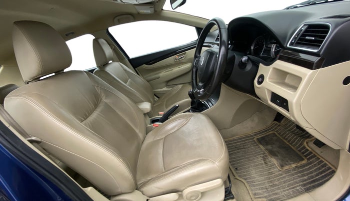 2018 Maruti Ciaz ALPHA 1.4 PETROL, Petrol, Manual, 46,768 km, Right Side Front Door Cabin