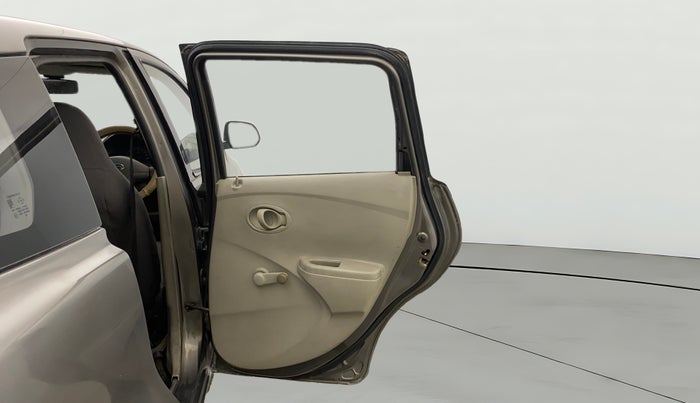 2015 Datsun Go Plus T, Petrol, Manual, 83,115 km, RHS Rear Door