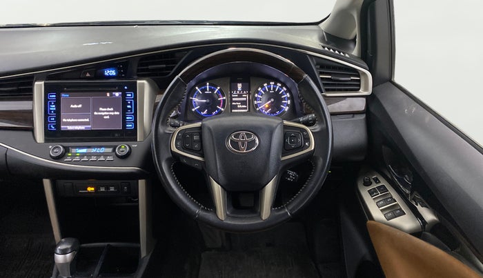 2016 Toyota Innova Crysta 2.8 ZX AT 7 STR, Diesel, Automatic, 57,258 km, Steering Wheel Close Up