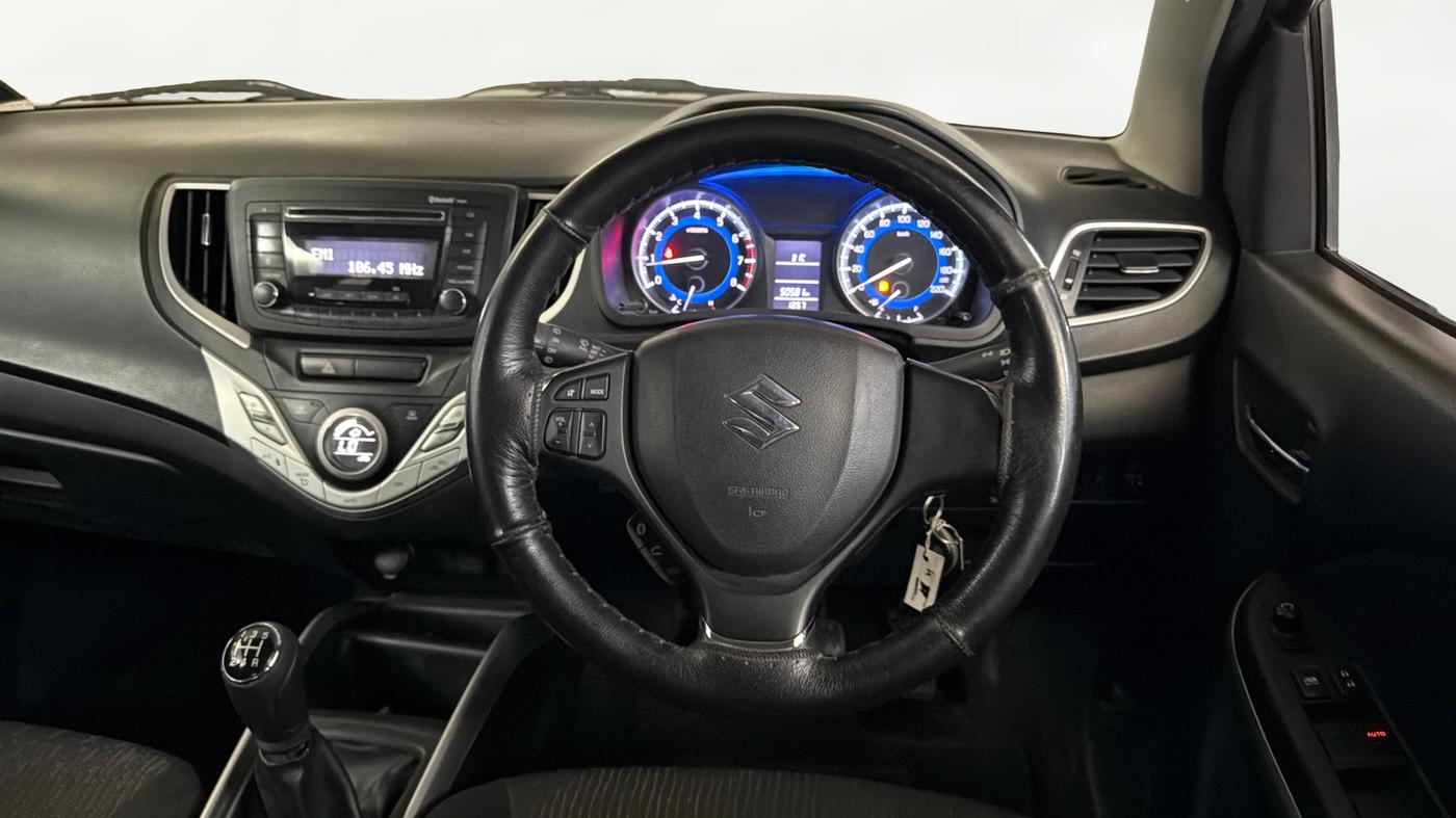 2017 Maruti Baleno DELTA PETROL 1.2, Petrol, Manual, 50,569 km, Steering Wheel Close Up