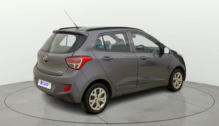 2016 Hyundai Grand i10 SPORTZ 1.2 KAPPA VTVT, Petrol, Manual, 35,876 km, Right Back Diagonal