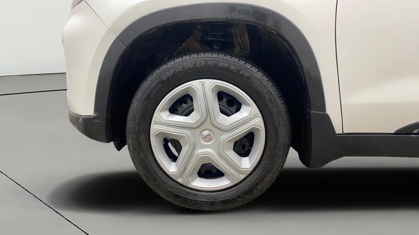 2022 Maruti Vitara Brezza VXI AT SHVS, Petrol, Automatic, 30,010 km, Left Front Wheel