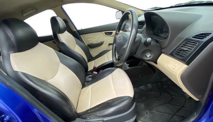 2015 Hyundai Eon D-LITE+, Petrol, Manual, 99,383 km, Right Side Front Door Cabin