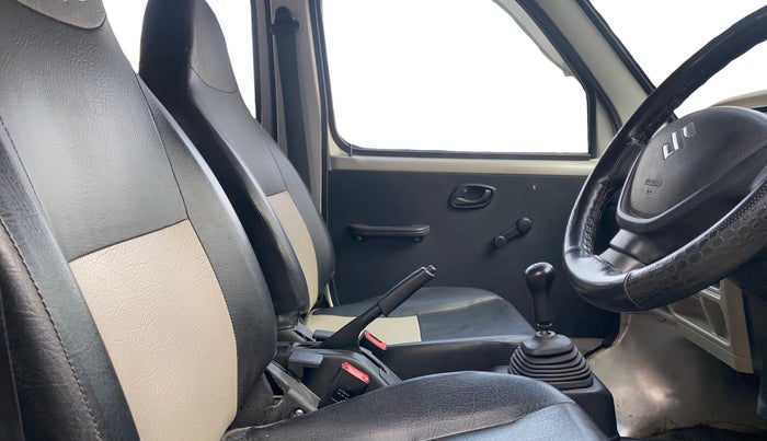 2021 Maruti Eeco 5 STR WITH A/C+HTR, Petrol, Manual, 67,749 km, Right Side Front Door Cabin