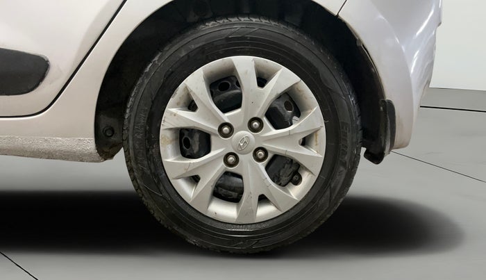 2015 Hyundai Grand i10 SPORTZ 1.2 KAPPA VTVT, CNG, Manual, 75,804 km, Left Rear Wheel