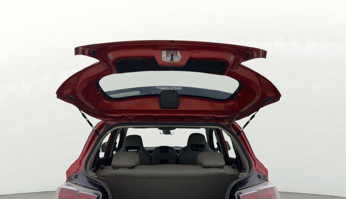 2018 Mahindra KUV 100 NXT K8 D 6 STR, Diesel, Manual, 1,25,416 km, Boot Door Open