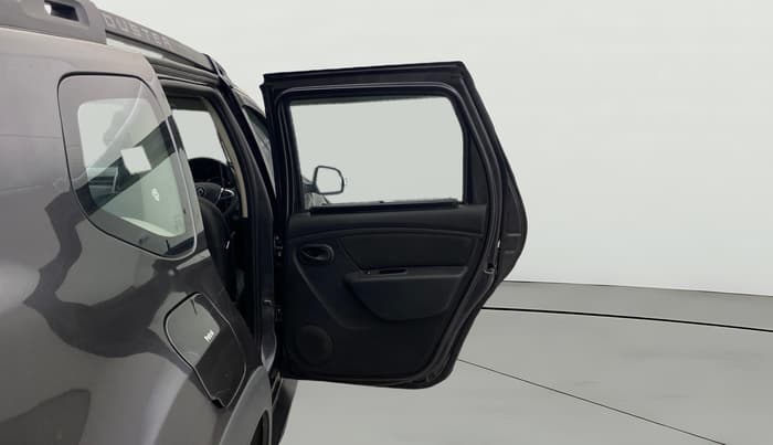 2019 Renault Duster RXS 1.5 PETROL MT, Petrol, Manual, 52,218 km, RHS Rear Door