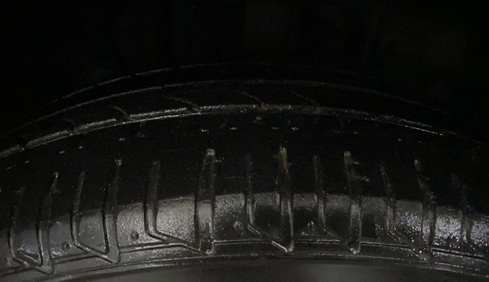 2023 Tata TIGOR XZ PLUS CNG, CNG, Manual, 42,647 km, Right Front Tyre Tread