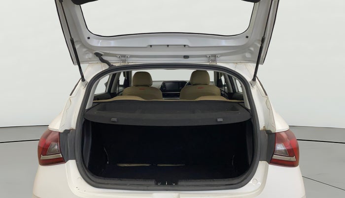 2021 Hyundai NEW I20 SPORTZ 1.2 AT, Petrol, Automatic, 23,673 km, Boot Open Zoomed View