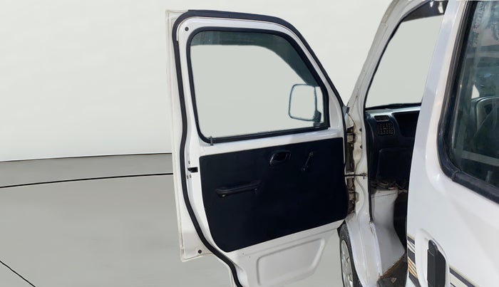 2019 Maruti Eeco 5 STR WITH A/C+HTR, Petrol, Manual, 26,591 km, LHS Front Door