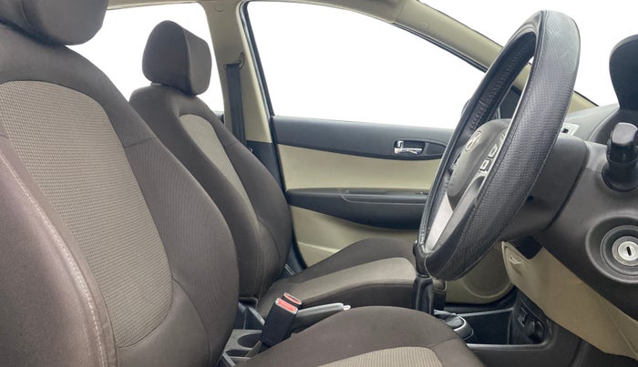 2014 Hyundai i20 SPORTZ 1.2, Petrol, Manual, 50,817 km, Right Side Front Door Cabin