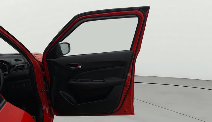 2024 Maruti Swift VXI, Petrol, Manual, 10,204 km, RHS Front Door