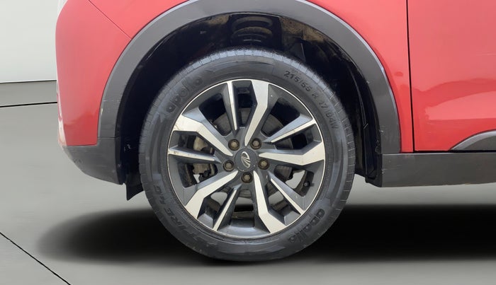 2019 Mahindra XUV300 W8 (O) 1.5 DIESEL, Diesel, Manual, 67,587 km, Left Front Wheel