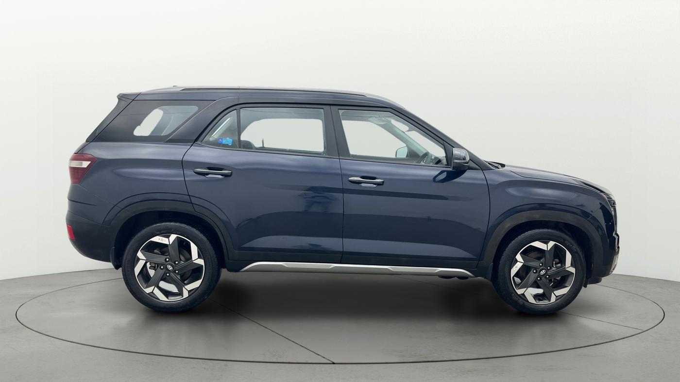 2022 Hyundai ALCAZAR PLATINUM 2.0 MT 7STR, Petrol, Manual, 15,300 km, Right Side View