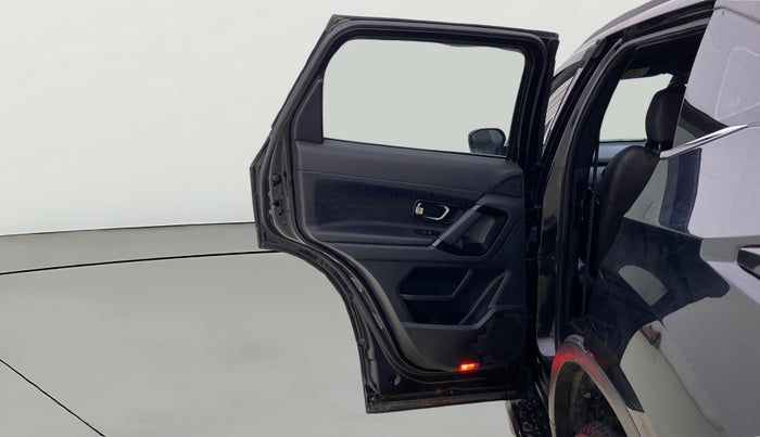 2022 Tata Harrier XZA PLUS 2.0L, Diesel, Automatic, 87,661 km, LHS Rear Door