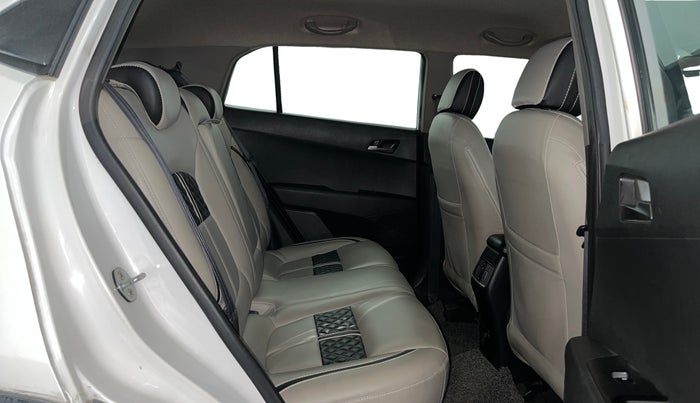 2016 Hyundai Creta SX PLUS 1.6 PETROL, Petrol, Manual, 58,958 km, Right Side Rear Door Cabin