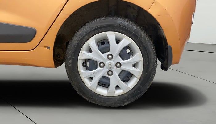 2015 Hyundai Grand i10 SPORTZ 1.2 KAPPA VTVT, Petrol, Manual, 75,627 km, Left Rear Wheel