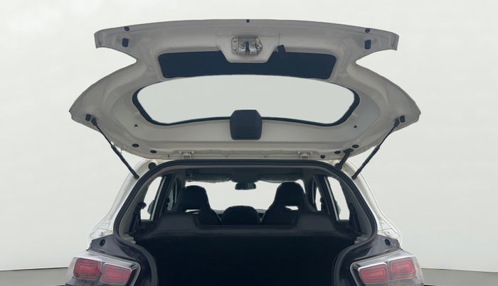 2018 Mahindra KUV 100 NXT K4+ P 6 STR, Petrol, Manual, 53,274 km, Boot Door Open