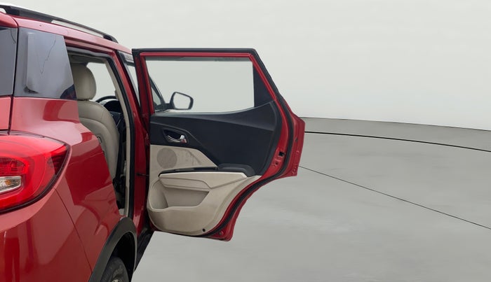 2019 Mahindra XUV300 W8 (O) 1.5 DIESEL, Diesel, Manual, 67,587 km, RHS Rear Door