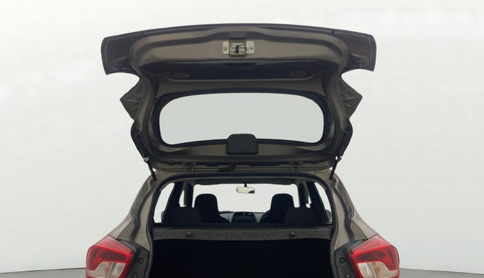 2018 Renault Kwid RXT 1.0 AMT, Petrol, Automatic, 30,142 km, Boot Door Open