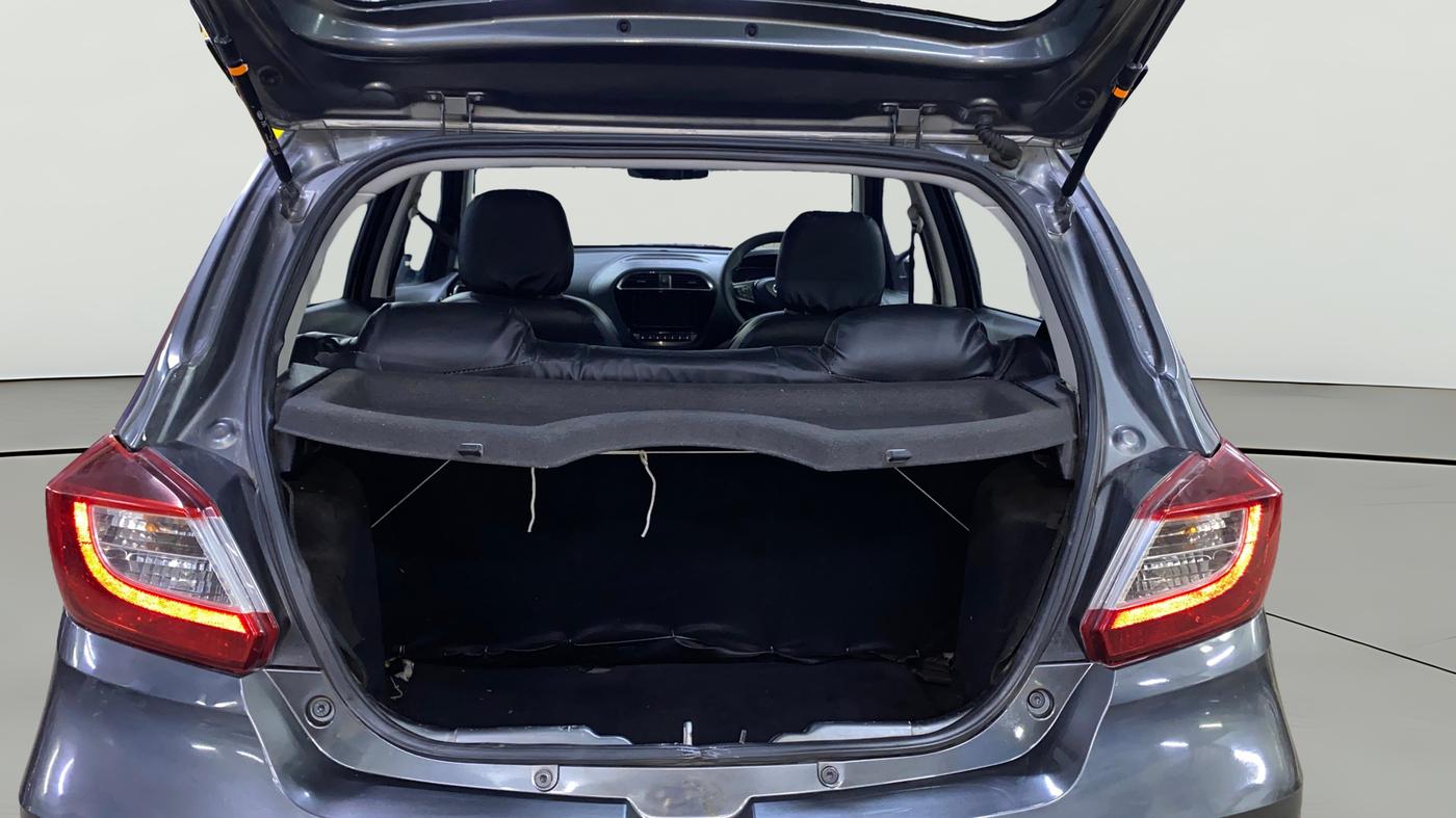 2021 Tata Tiago XZA PETROL, Petrol, Automatic, 17,262 km, Boot Open Zoomed View