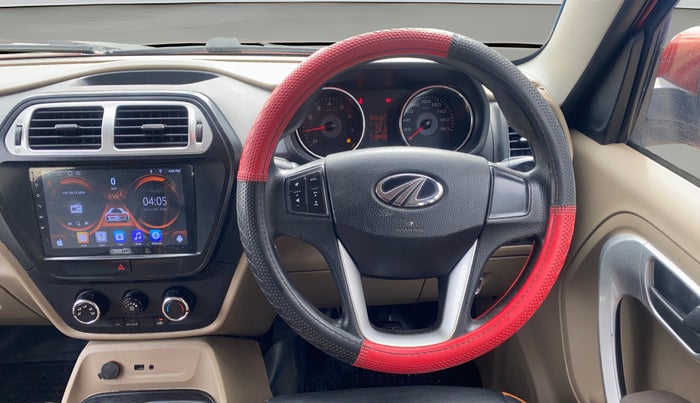 2016 Mahindra TUV300 T8, Diesel, Manual, 1,39,938 km, Steering Wheel Close Up