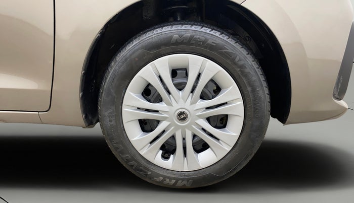 2021 Maruti Ertiga VXI SHVS, Petrol, Manual, 93,959 km, Right Front Wheel