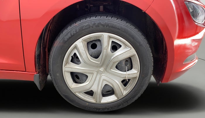 2020 Tata ALTROZ XT PETROL, Petrol, Manual, 35,713 km, Right Front Wheel