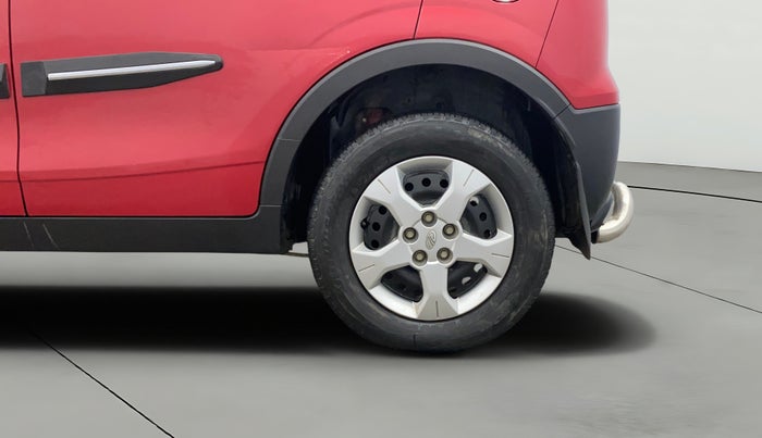 2021 Mahindra XUV300 W6 1.2 PETROL AMT, Petrol, Automatic, 17,711 km, Left Rear Wheel