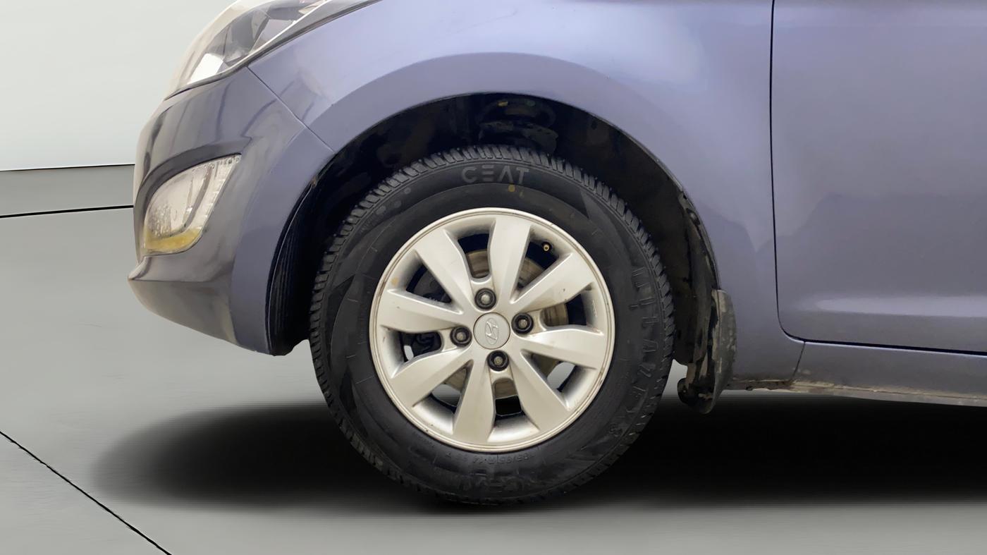 2014 Hyundai i20 SPORTZ 1.2, Petrol, Manual, 70,832 km, Left Front Wheel