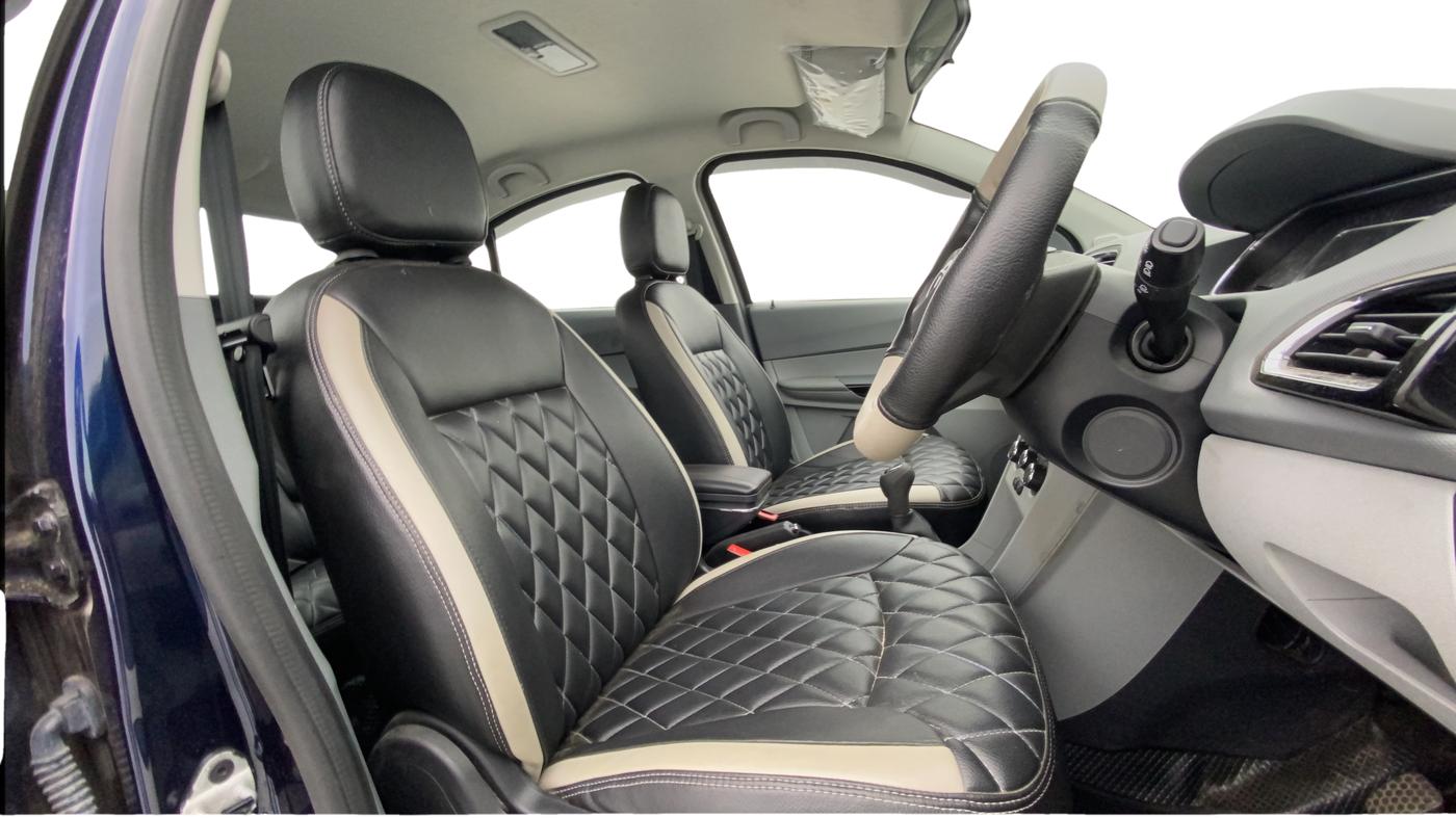 2022 Tata TIGOR XZ PETROL, Petrol, Manual, 17,896 km, Right Side Front Door Cabin