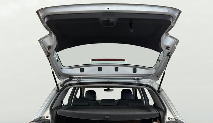 2022 Volkswagen TAIGUN TOPLINE 1.0 TSI MT, Petrol, Manual, 26,776 km, Boot Door Open